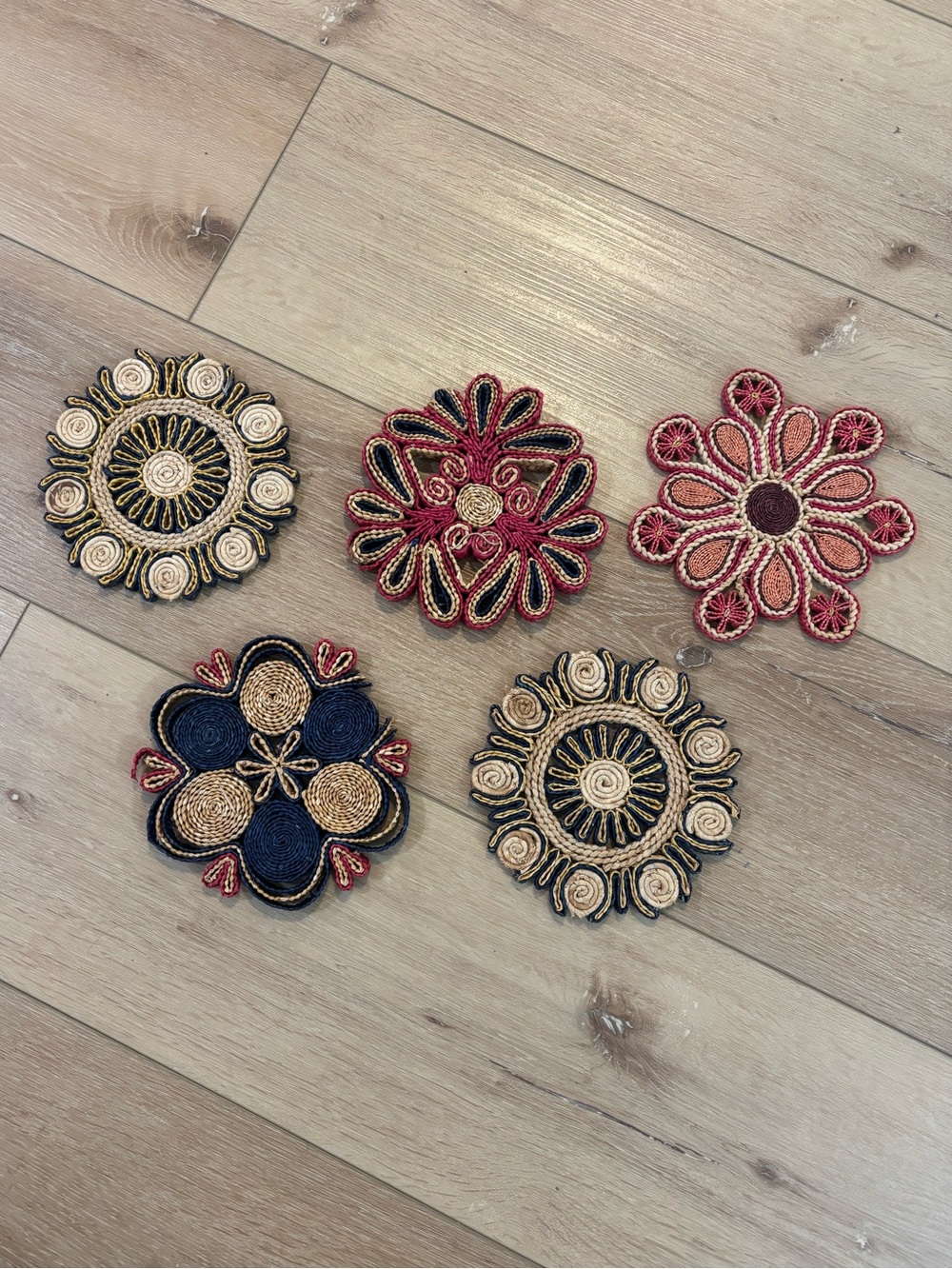 Vintage Floral Woven Rattan Trivats Set of 5